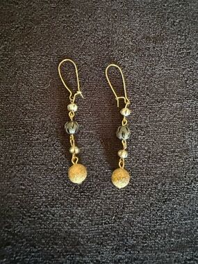 Source Unknown Gold Bead Drop Dangle Earrings